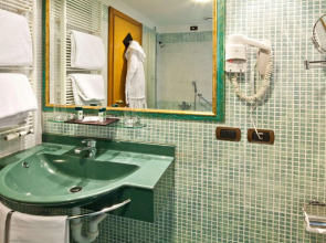 Hotel Mirage, Sure Hotel Collection by Best Western