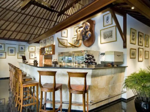 Mason Elephant Lodge