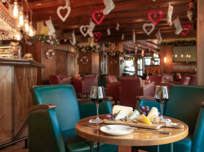 Ski Plaza Hotel & Wellness