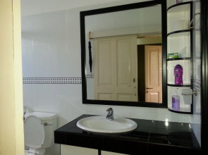 Krishangel Beach Apartment