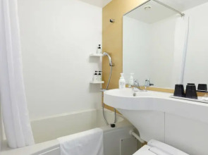 Smile Hotel Shinosaka