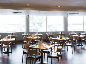 Best Western London Heathrow Ariel Hotel