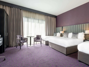 The Trinity City Hotel