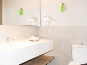 Zuri Express Jimbaran