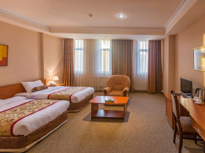 Отель Каспиан Палас