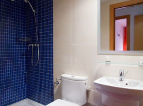 Rentalmar Families Paradise Village