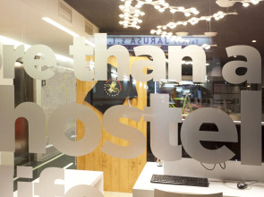 Sant Jordi Hostels Gracia