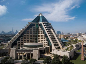 Отель Raffles Dubai