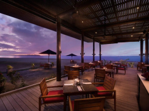 Hilton Fiji Beach Resort and Spa