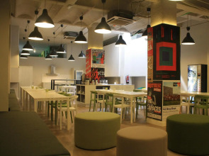 Hola Hostal Eixample - Hostel