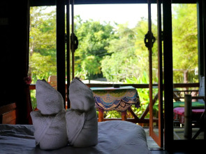 Pho Rak Nah Pai Guesthouse