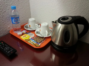 Brit Hotel Porte d’Espagne