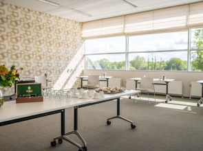 Flonk Hotel Groningen Zuid, BW Signature Collection