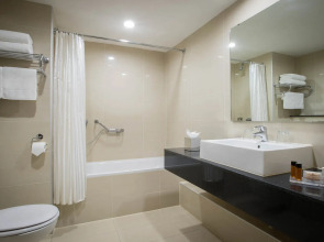 Clayton Hotel, Manchester Airport