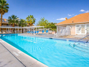 Clarion Inn Near China Lake Naval Station