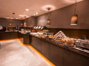 The New Hotel Zeybek