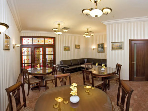 Гостиный Дом