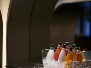 Отель Teight Hotel