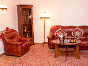 Good Stay Dinaburg Hotel