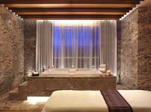 Отель Sheraton Guangzhou