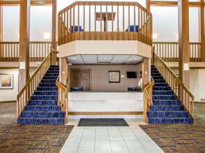 Howard Johnson by Wyndham Merrillville