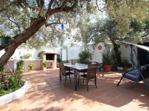 1003 Villa Cornocalejo