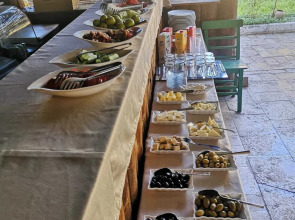 Azalea Terrace Cave Hotel