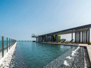 Many Holiday The Base Condo