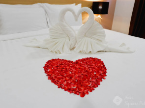 New Square Patong Hotel