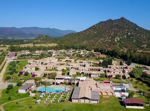Alma Resort