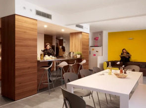 The Social Hub Paris La Defense