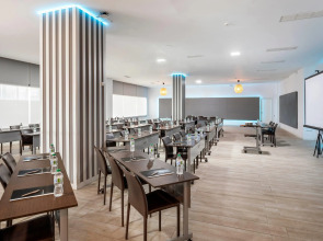 Hotel Madrid Chamartín Affiliated by Meliá