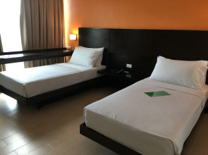Holiday Inn Express Manila Newport City