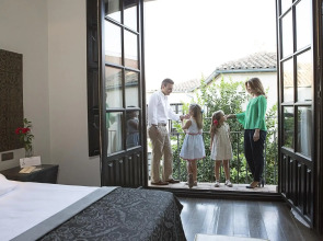 Hospes Palacio del Bailío, a Member of Design Hotels