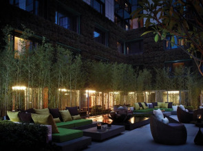 The Mira Hong Kong Hotel