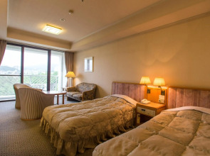 Kusatsu Onsen Hotel Village