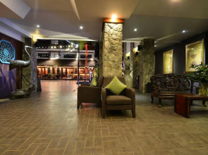 Lap Roi Karon Beachfront