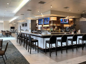 Holiday Inn Portland - Columbia Riverfront by IHG