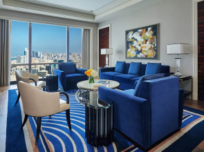 Four Seasons Hotel Bahrain Bay