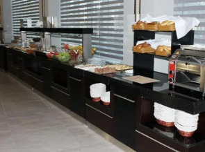 Agsaray Deluxe Hotel