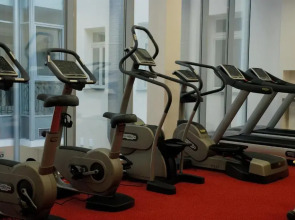 Roset Hotel & Residence