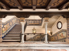 Отель Alfonso XIII, a Luxury Collection Hotel, Seville