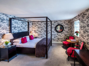 The Kensington Hotel