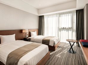 Golden Tulip Incheon Airport Hotel & Suites