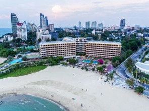 Dusit Thani Pattaya