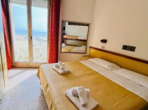 Hotel Columbia Frontemare