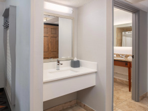 Holiday Inn Portland - Columbia Riverfront by IHG