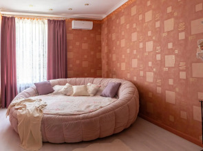 Zoya-Apart на улице Л. Некрасова 11