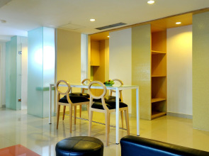 HARRIS Hotel & Residence Riverview Kuta Bali