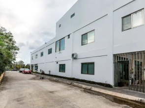 Capital O Cancun International Airport 24/7